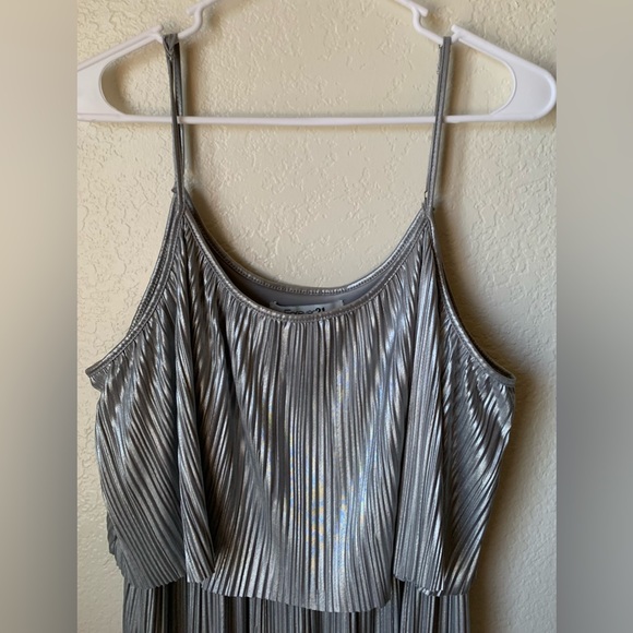 Forever 21 Silver Dress - Picture 3 of 4